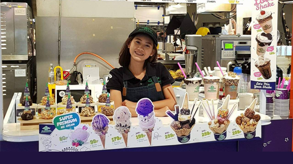 รับสมัครพนักงานร้านไอศกรีม Emack & Bolio’s